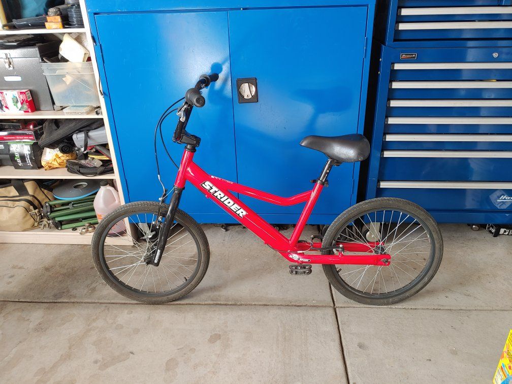 20" 20 Inch Strider Sport Balance Bike