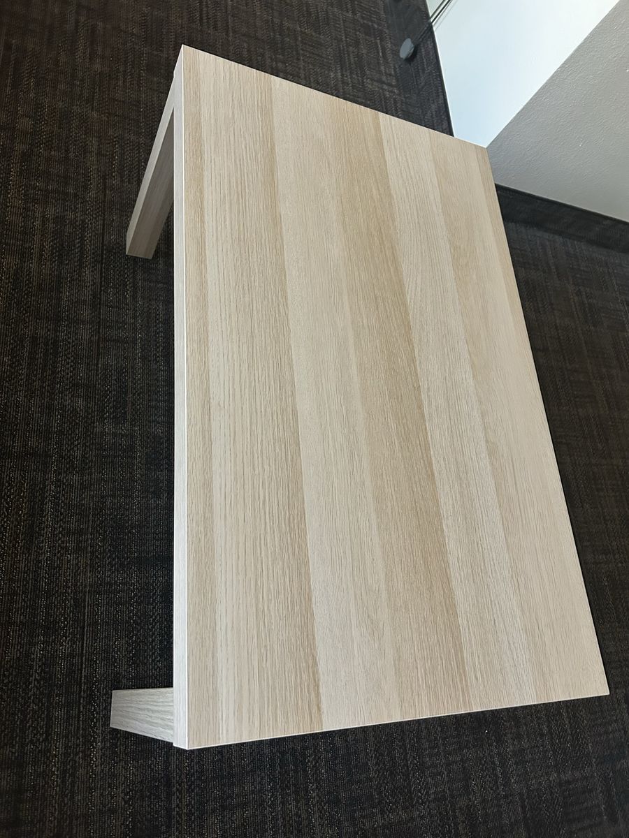 Modern Light Wood End Table / Side Table, Minimalist Design