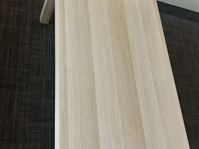 Modern Light Wood End Table / Side Table, Minimalist Design