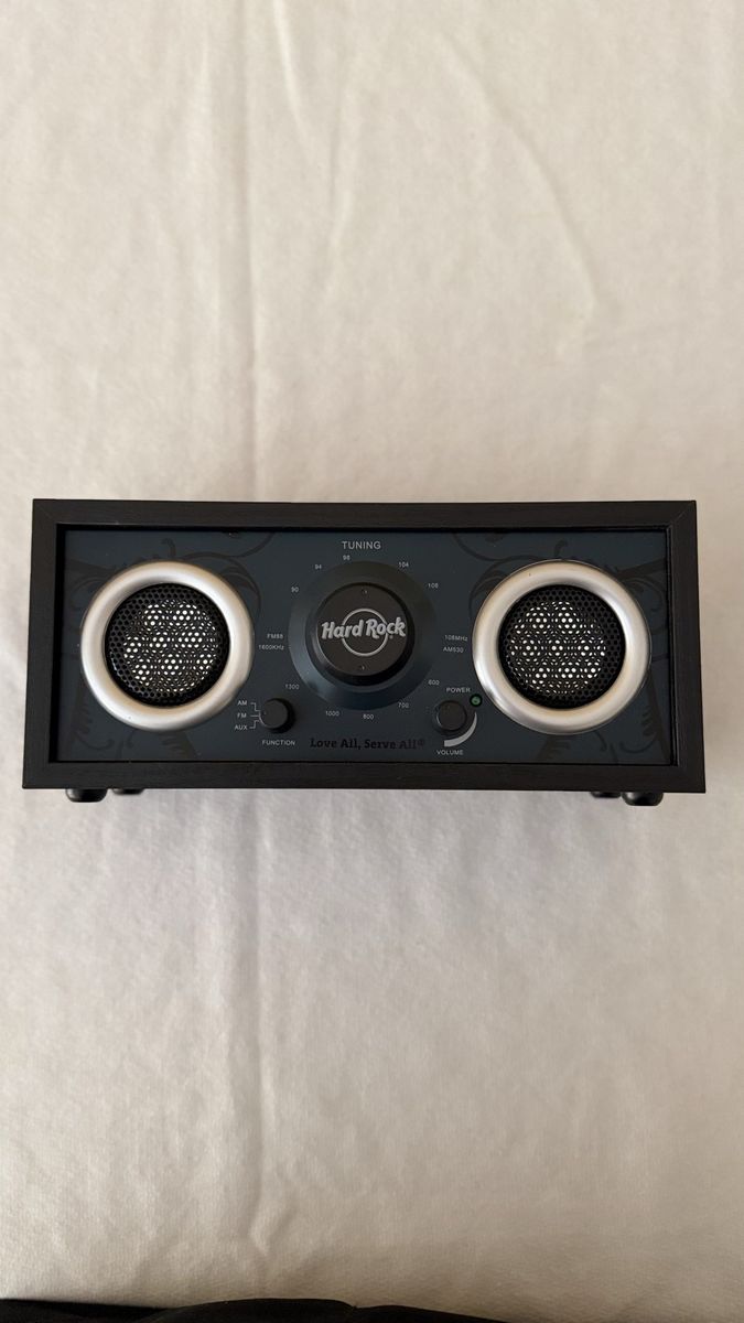 Hard Rock Limited Edition Radio/Speaker