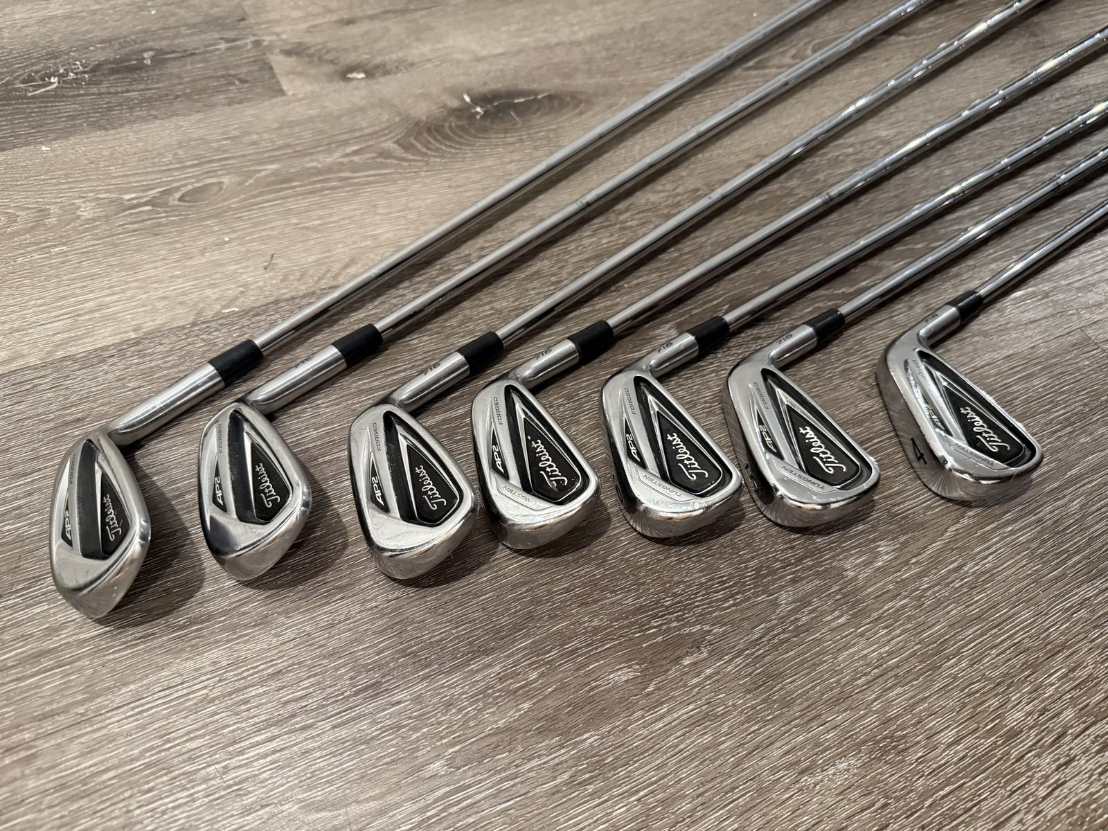 Titleist 716 AP2 forged PW - 4 Irons