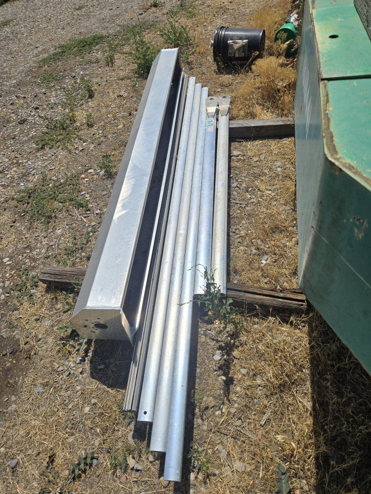 Kym electric tarp