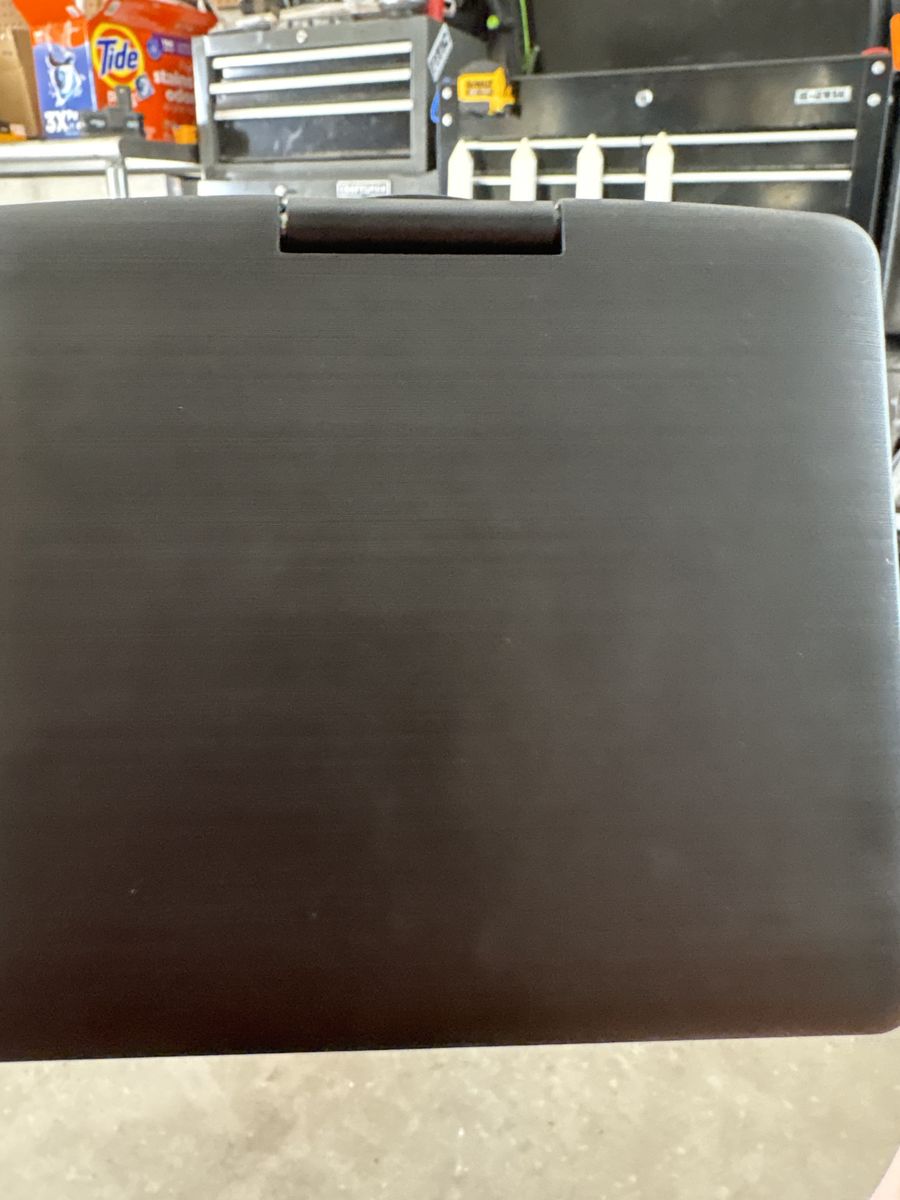 Main image 3