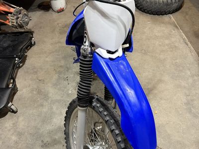 Yamaha TT-R230 Dirt Bike
