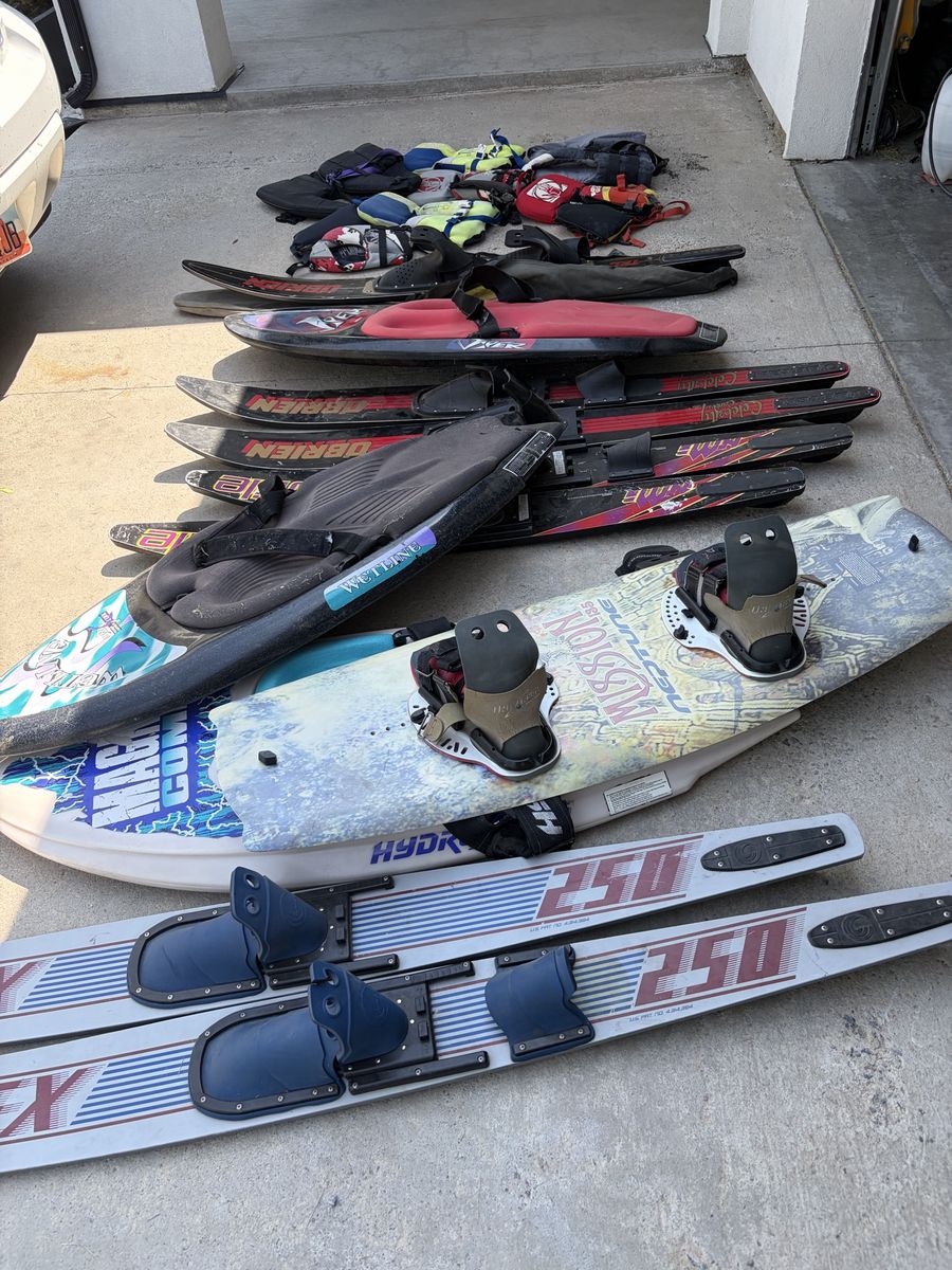 Water Sports Gear Lot - Water Skis, Kneeboards, Wakeboard & Life Vests for small children 