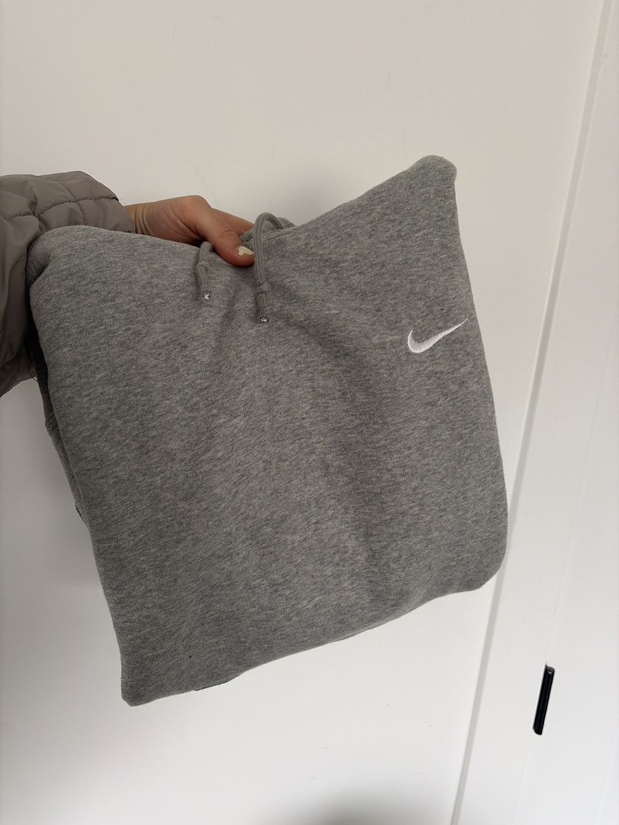Gray Nike hoodie