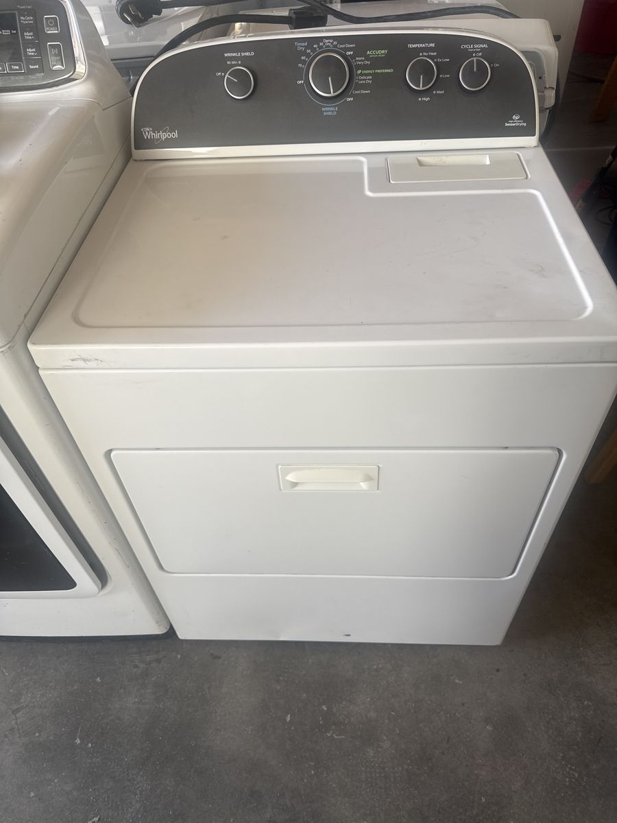 Whirlpool White Electric Dryer w/ Wrinkle Shield & AccuDry Technology