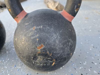 Kettlebell, 62 lbs (28 kg)