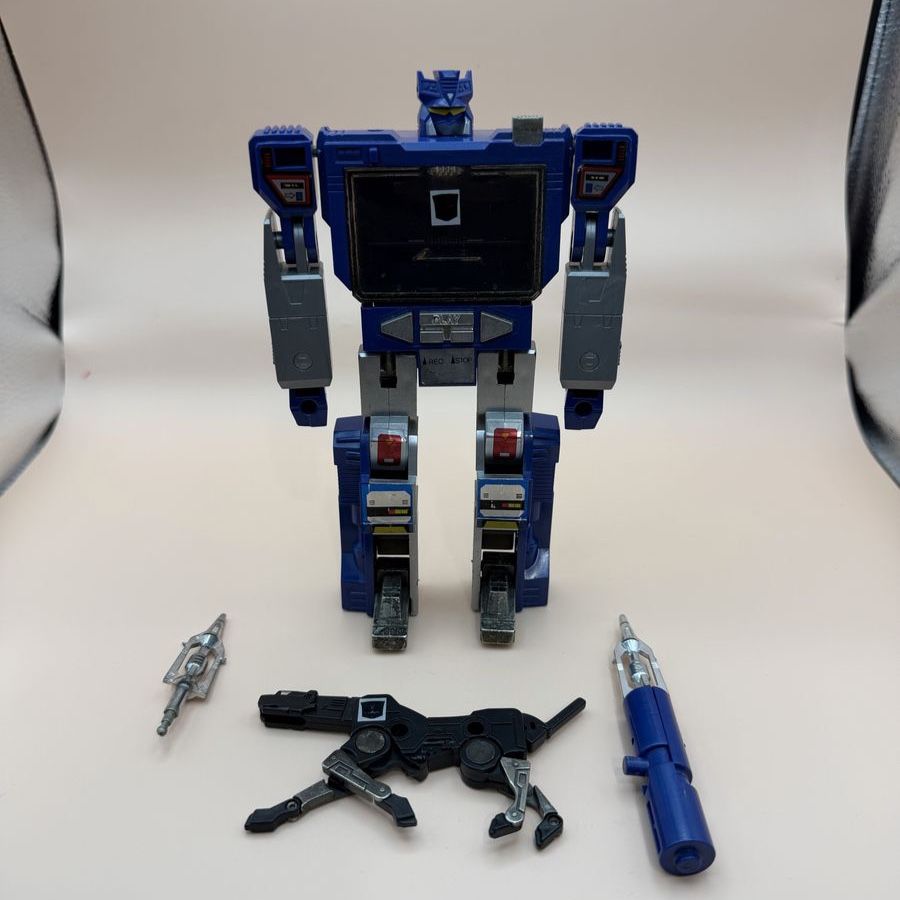 Vintage G1 Transformer Soundwave & Ravage Cassette Action Figure With Accessories