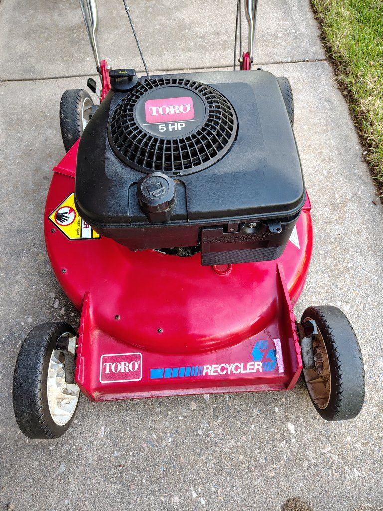 Toro Recycler mulching mower
