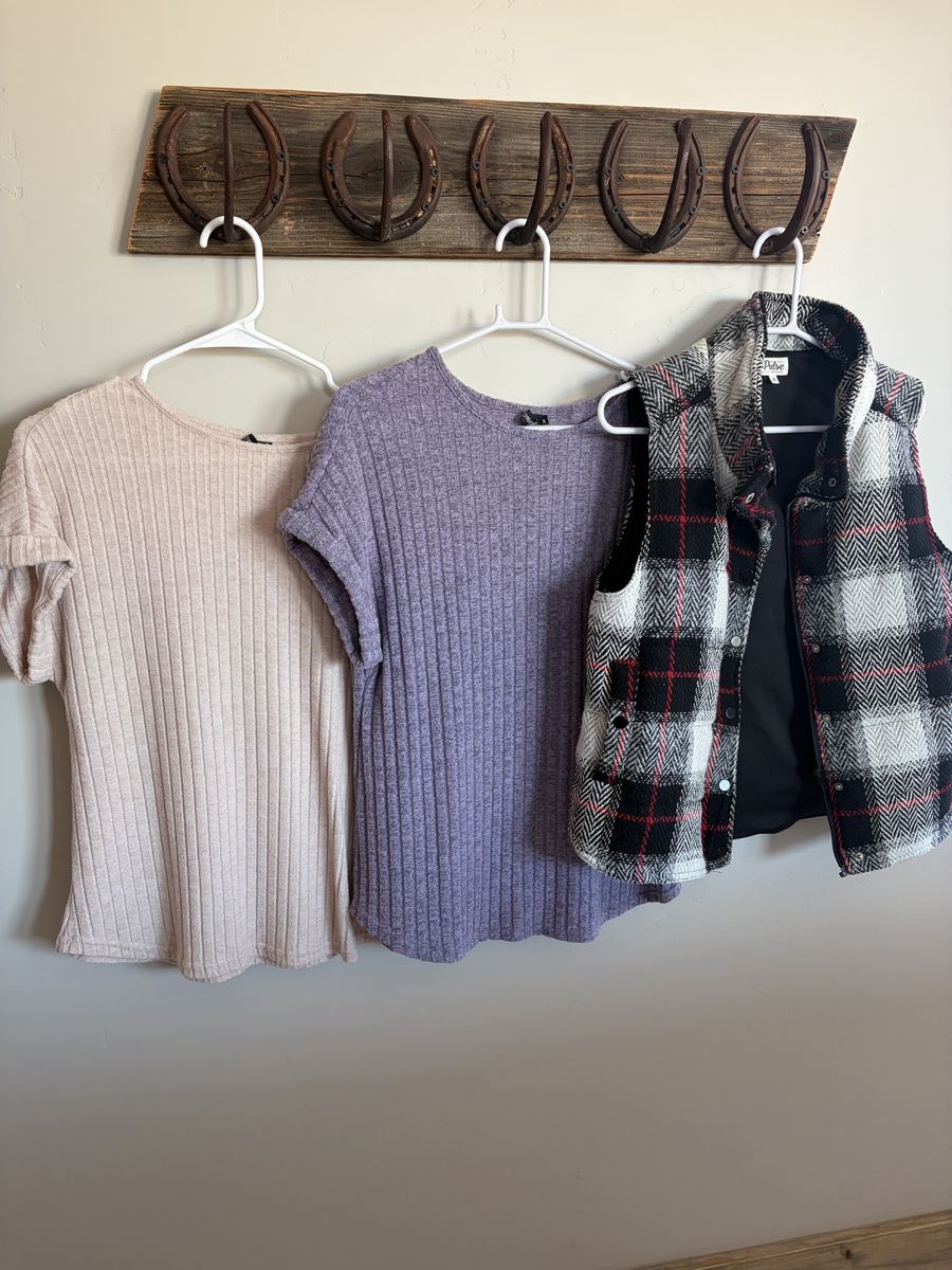 Women’s shirts