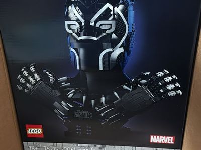 LEGO Marvel Black Panther Bust (76215) - 2961 Pieces, Adult Collector Set, New Sealed Box