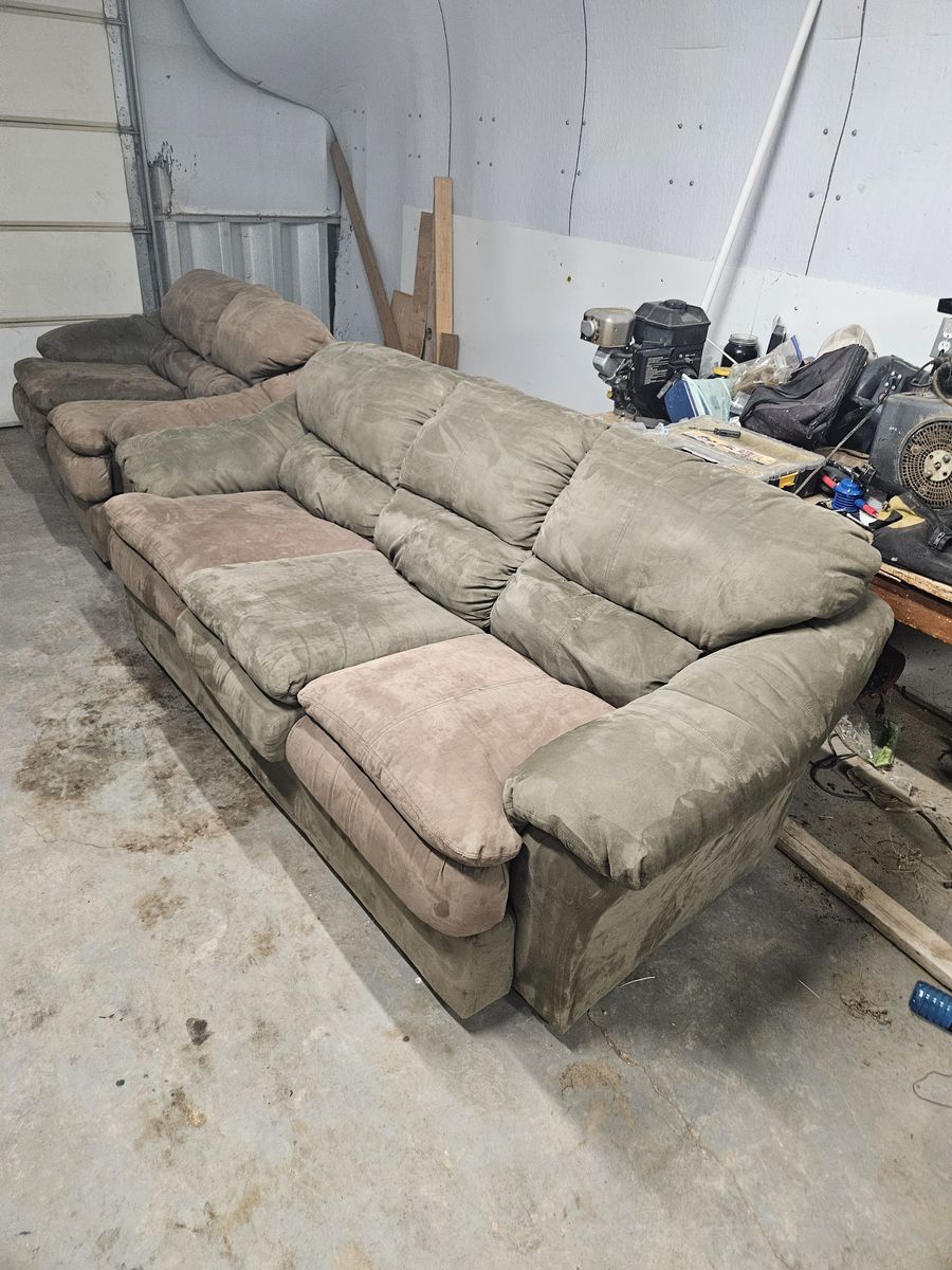 Main image 3