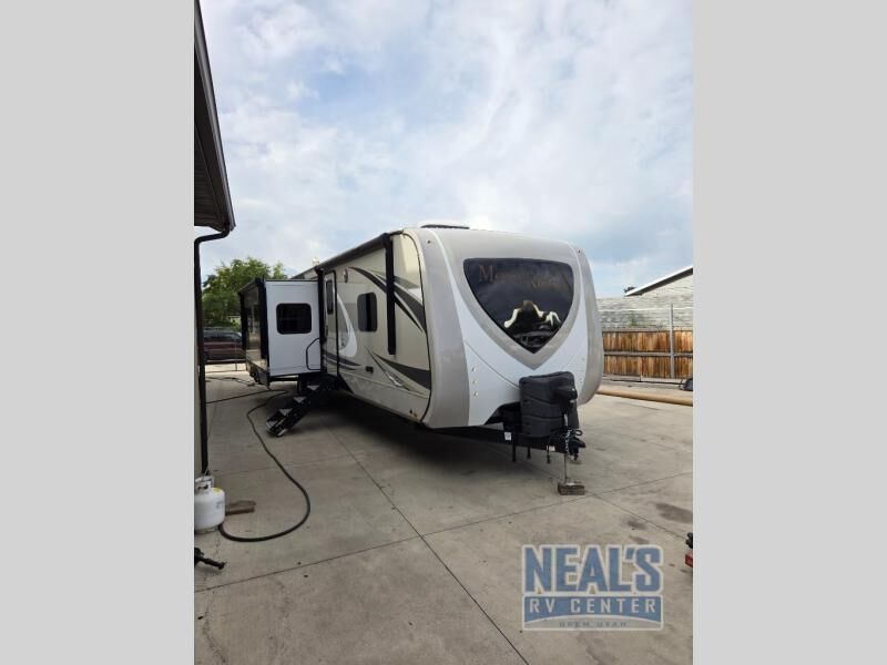 2021 Highland Ridge RV Mesa Ridge MR338BHS