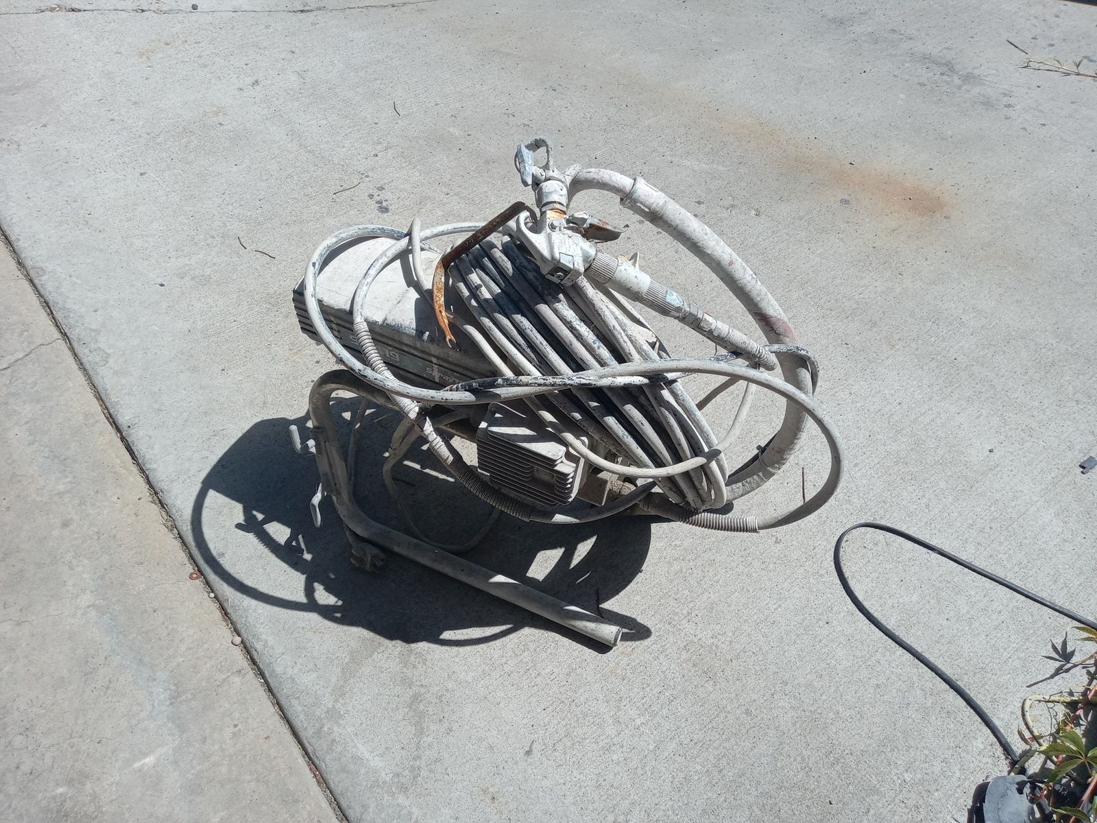 Airless paint sprayer $50.00