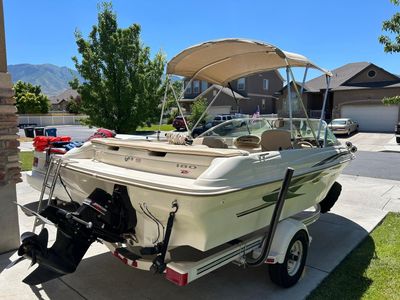 2000 Sea Ray 180 Sport