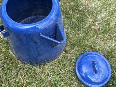 Blue enamelware camping coffee pop/percolator