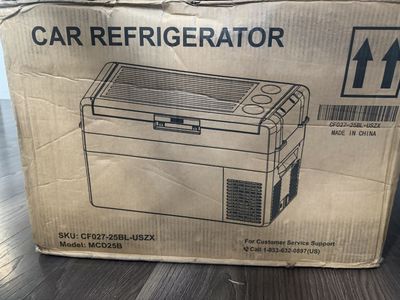 Portable Car Refrigerator 12V/24V Model MCD25B (New In Box)