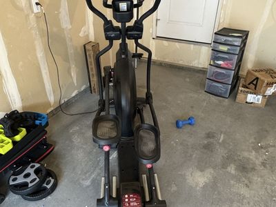 SOLE Fitness E95 Elliptical