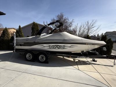 2007 Malibu VRide - Super low hours