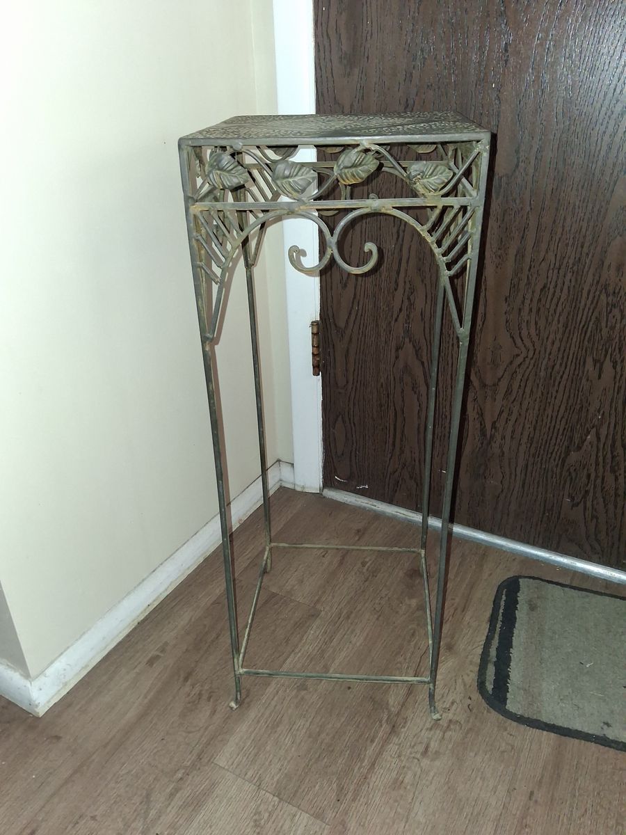 Main image 4