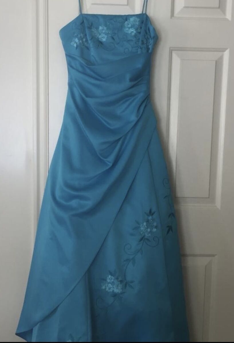 Beautiful Modest Dress