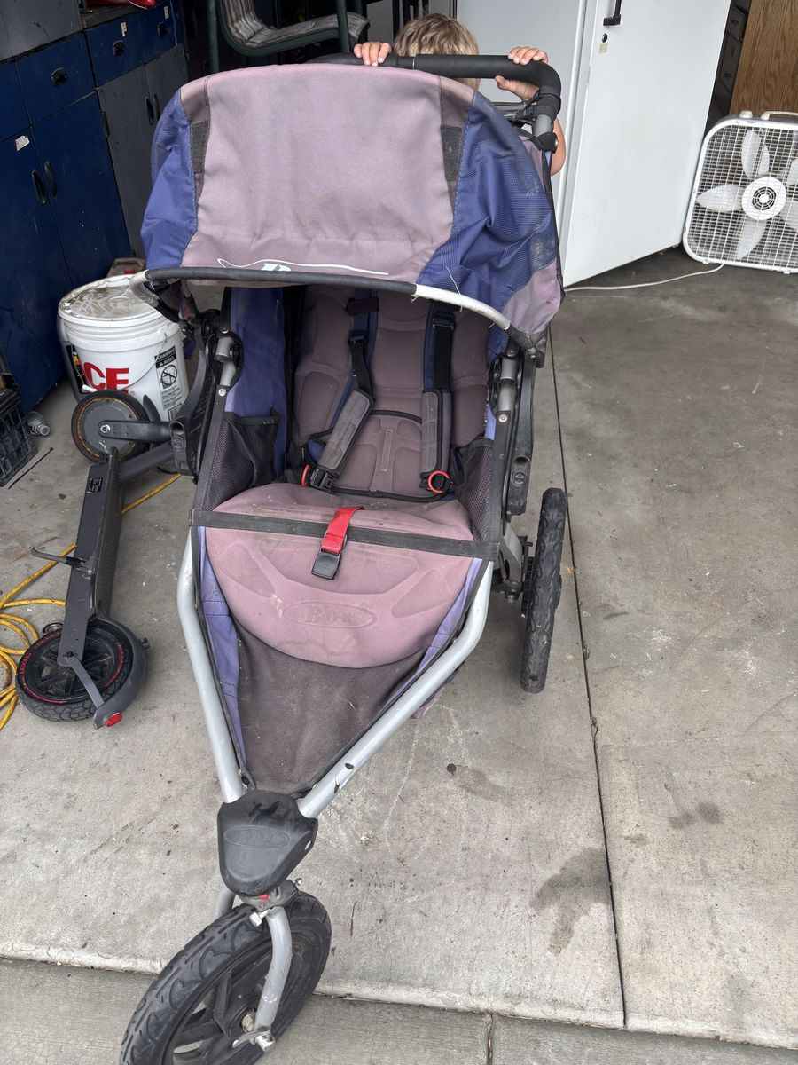 BOB Revolution Single Jogging Stroller