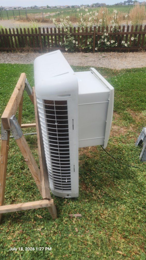 Main image 4