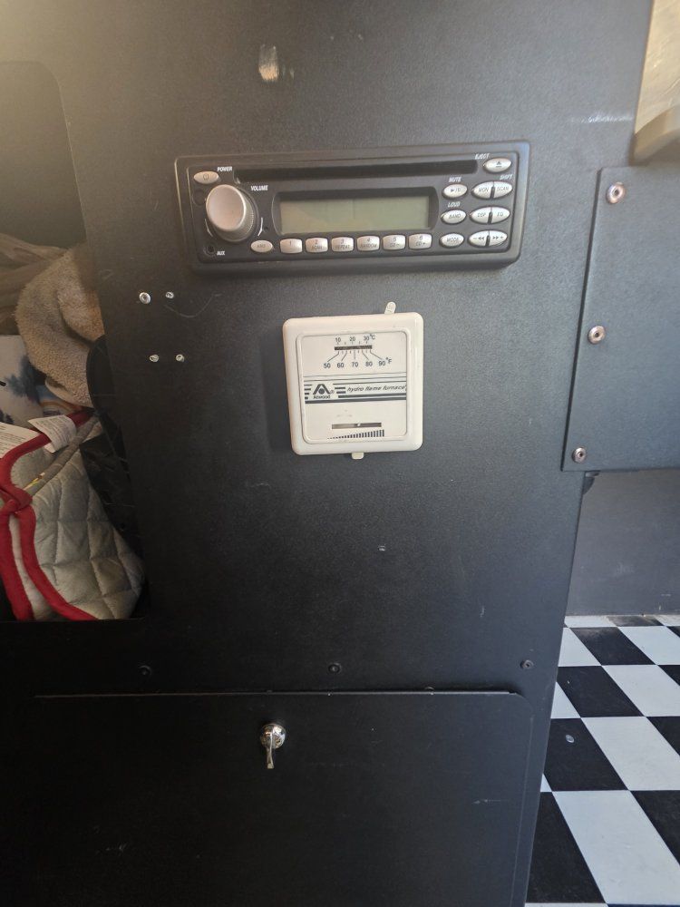 Main image 12