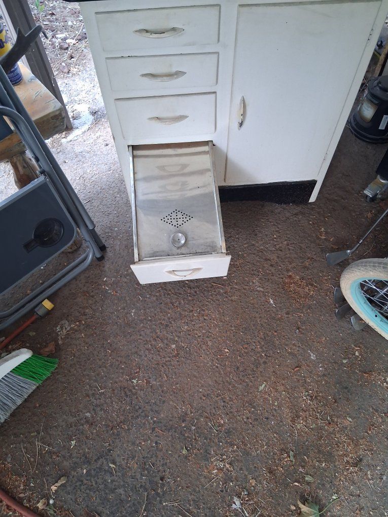 Main image 5