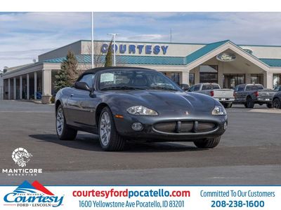 2001 JAGUAR XKR Base