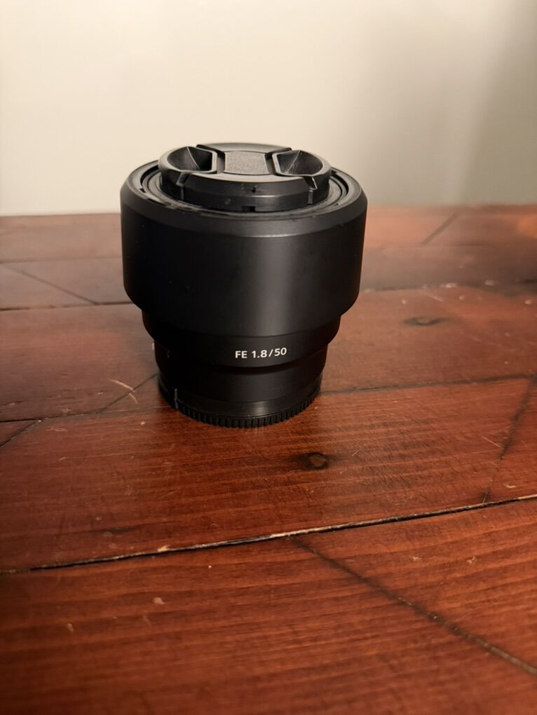 Sony FE 50mm f/1.8