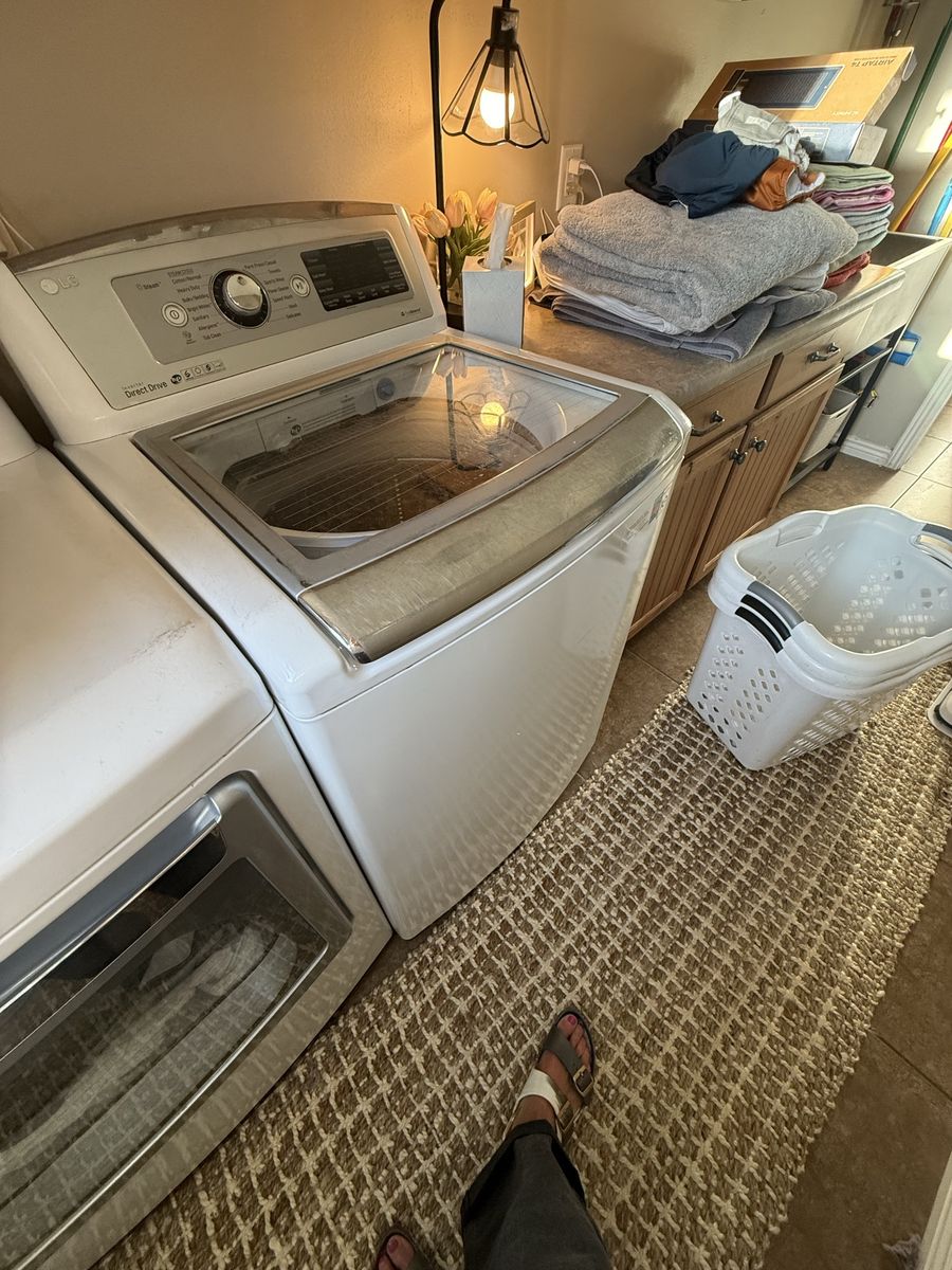 LG Washer and Dryer set
