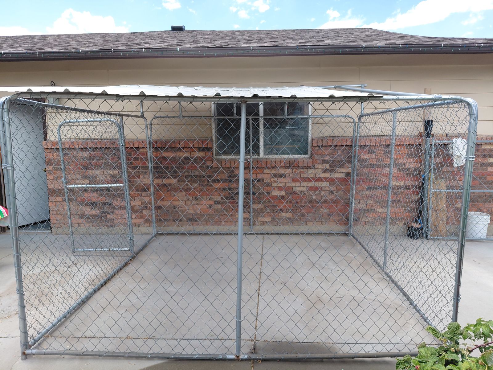 Chain Link Dog Run
