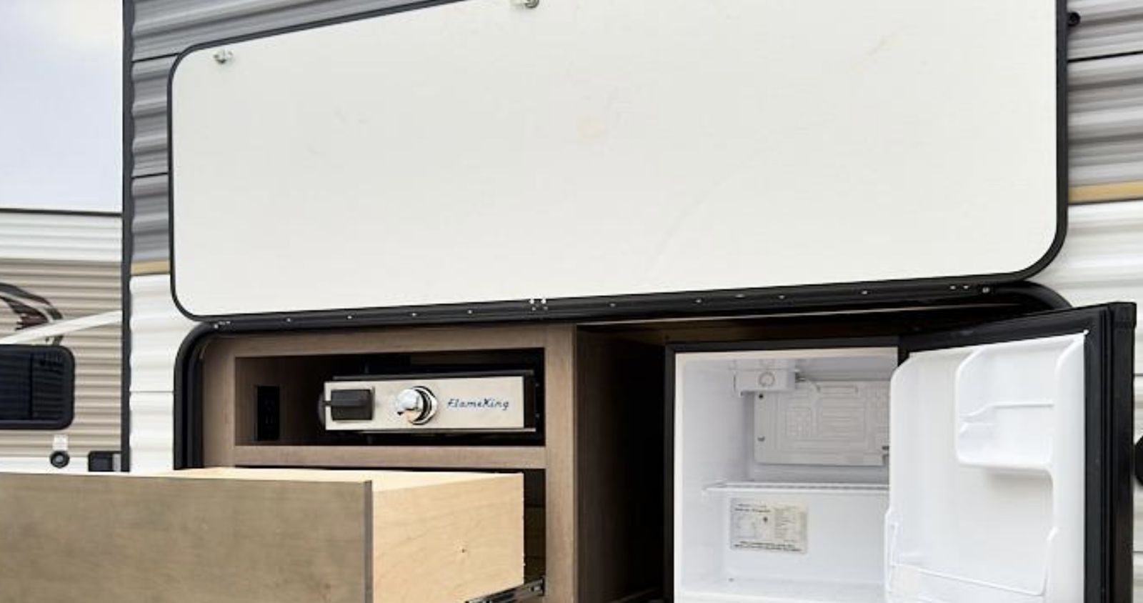 Main image 22