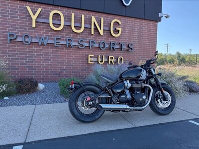 2025 Triumph Bonneville Bobber