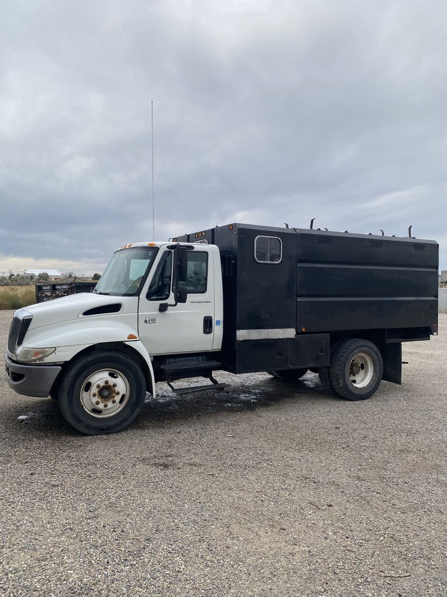 2007 INTERNATIONAL DURASTAR 4300