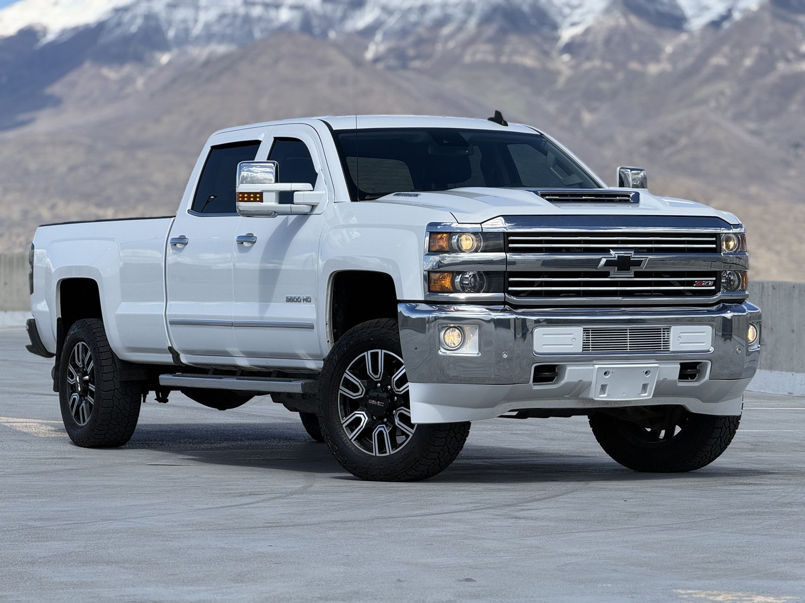 2017 CHEVROLET SILVERADO 3500HD LTZ
