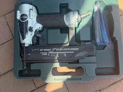 For Sale Brad / finish nailer gun