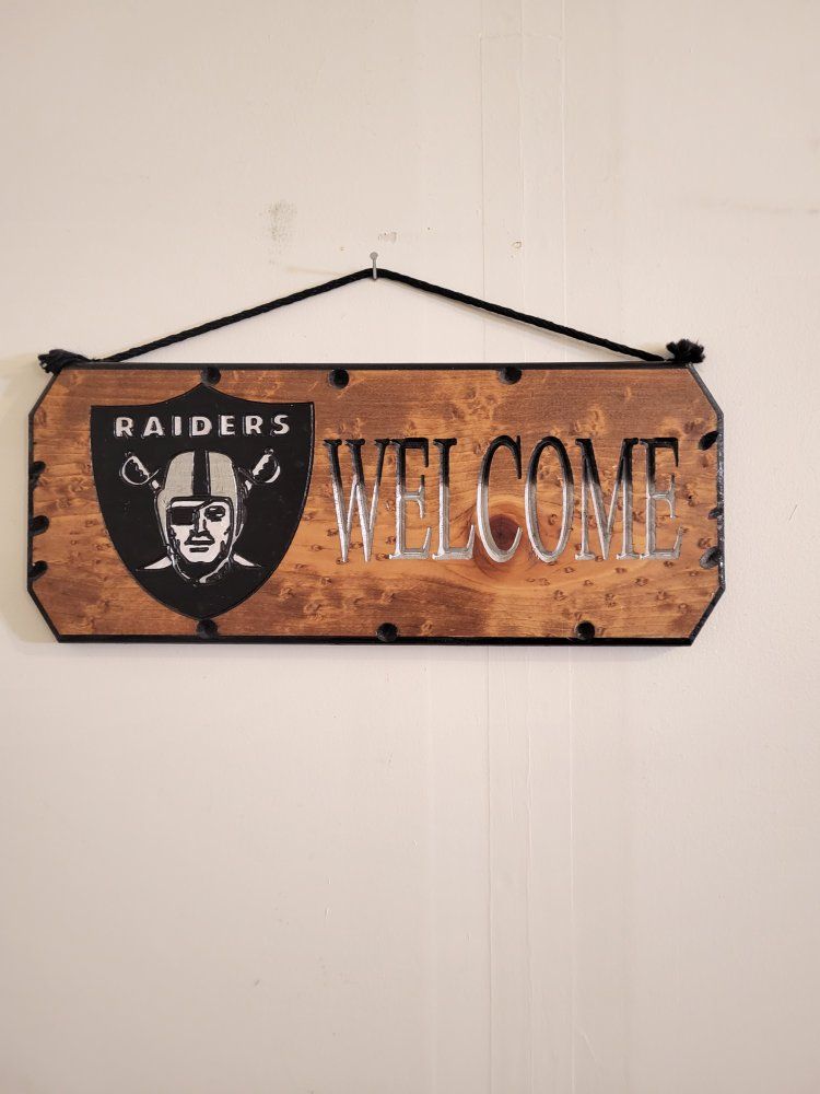 Las Vegas Raiders Welcome Wooden Hanging Sign