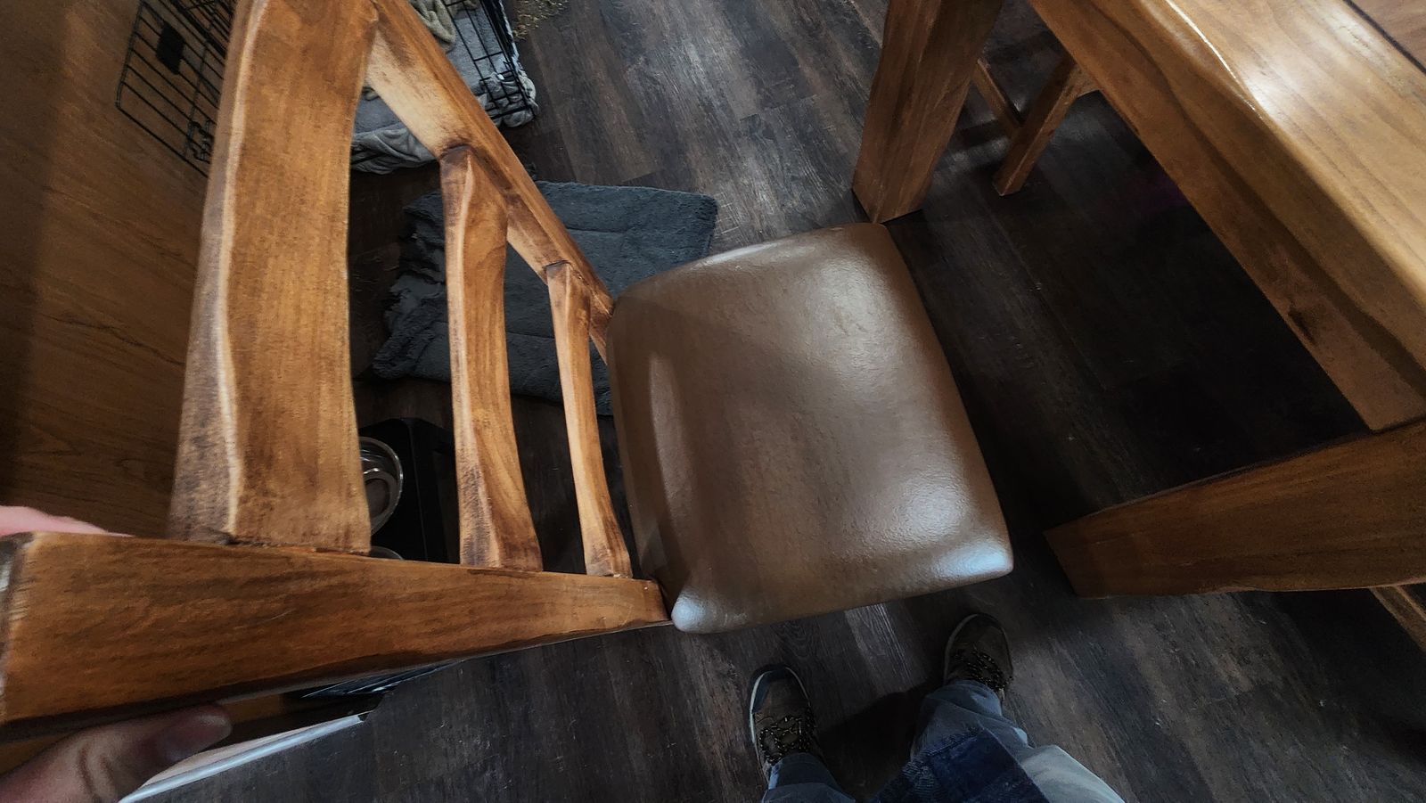 Main image 6