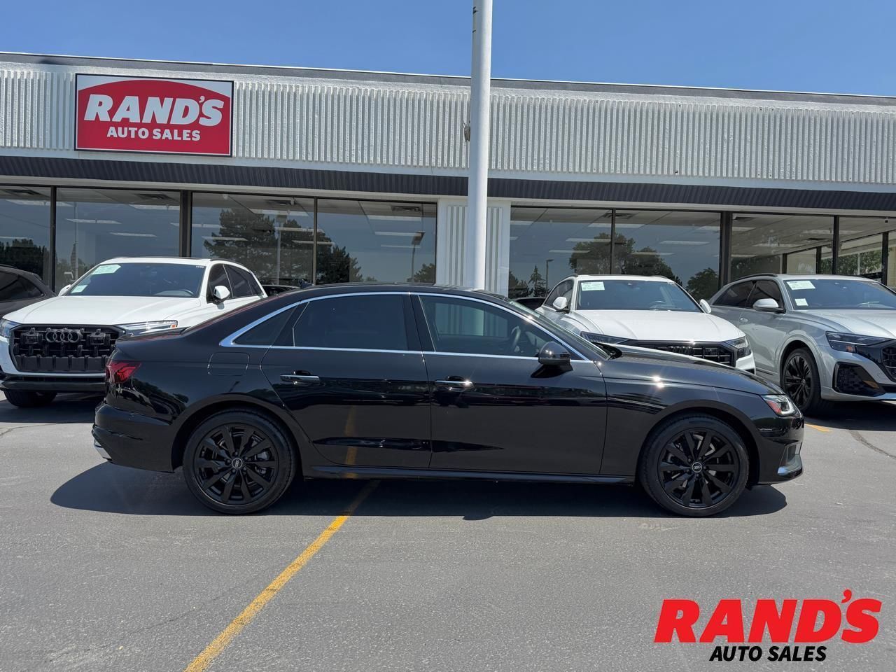 2023 Audi A4 quattro Premium 40 TFSI