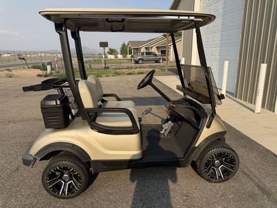 2009 Yamaha YDRA Golf Cart