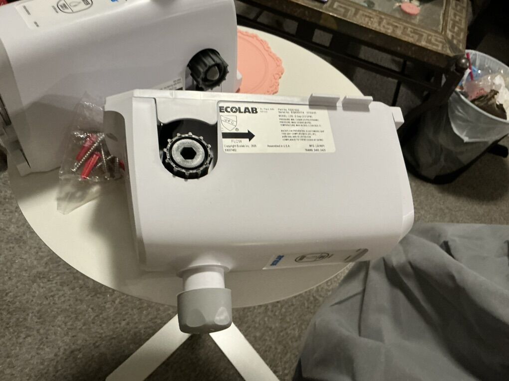 Ecolab Commercial Chemical Dispenser System 