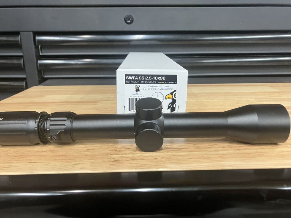 Ultralight Rifle Scope 2.5-10x32