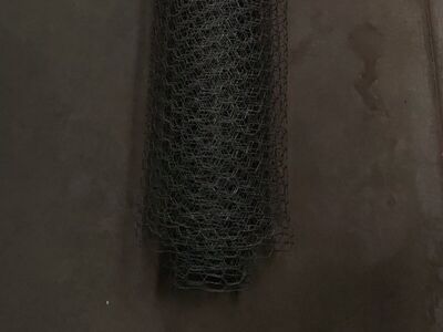 chicken wire ~80' x 4'