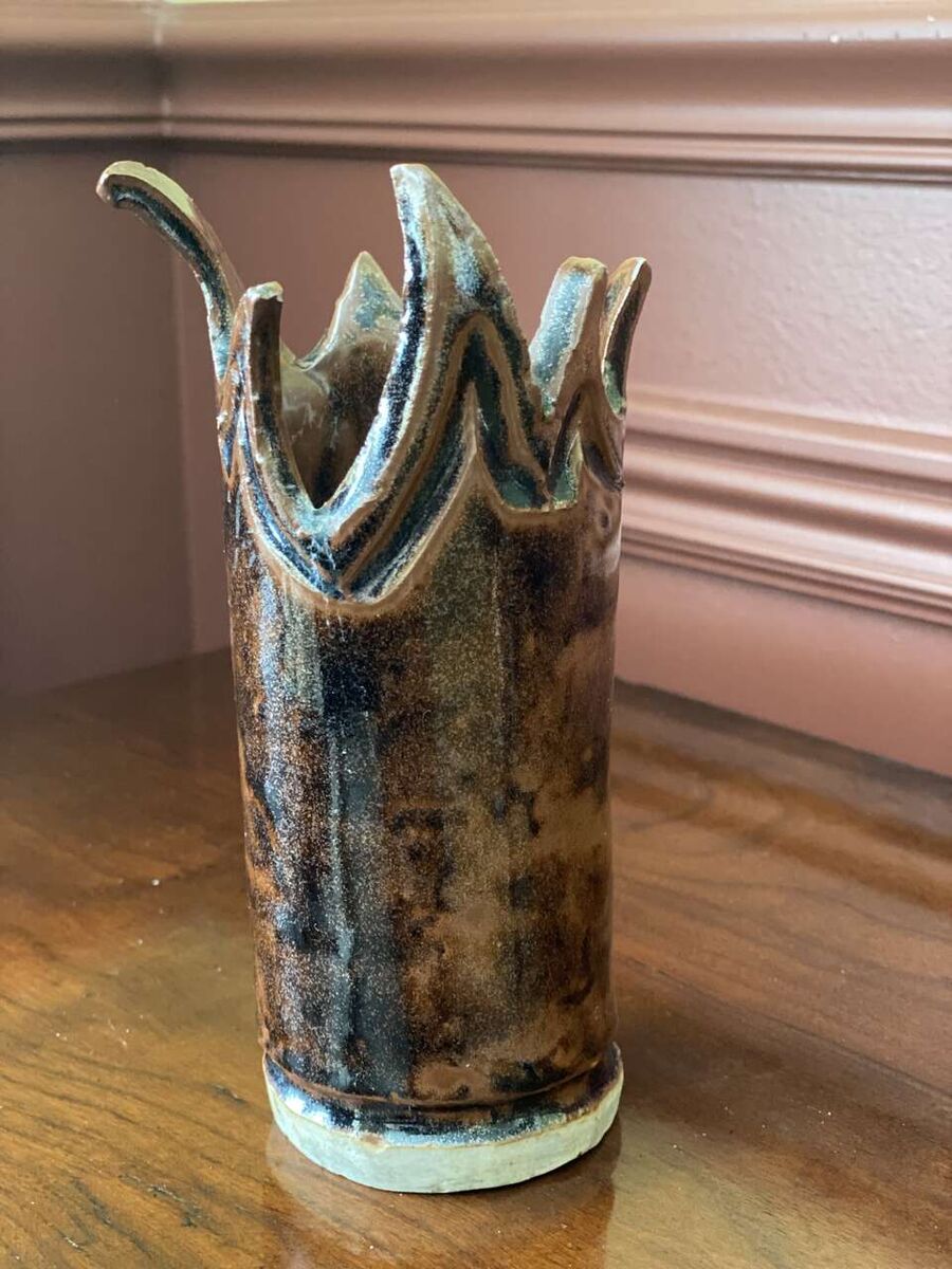 Very Unique Studio Pottery - Signed and Great Colors In Shades Of Brown - See All Photos