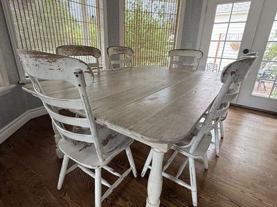 Vintage farmhouse table and 6 chairs