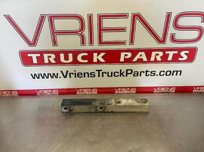 Peterbilt Crossmember