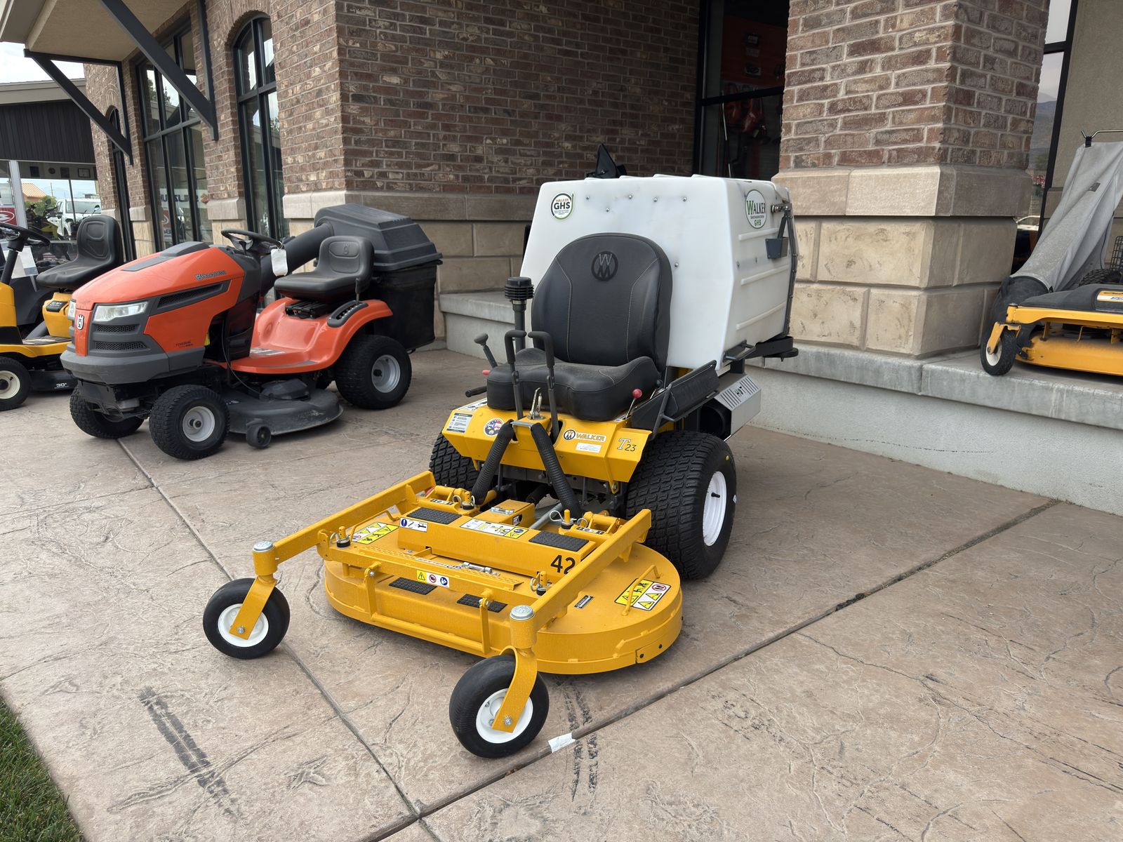Walker Mower MT23 REBUILT LIKE NEW